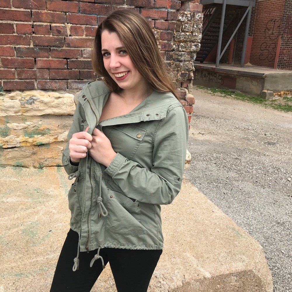 Olive green light weight jacket - size M